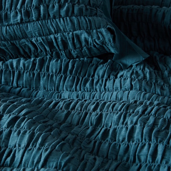 Anthropologie Textured Bardot Dark Turquoise Quilt - Picture 2 of 7
